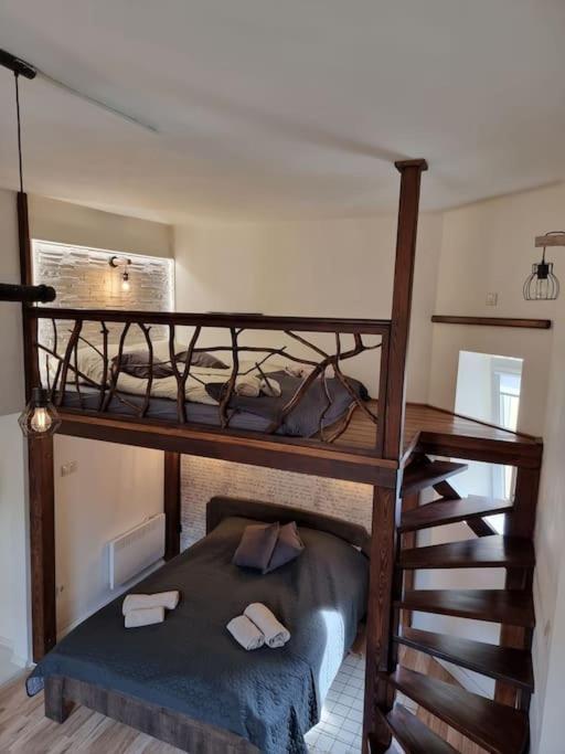 Vintage Apartman In City Center Μίσκολτς Εξωτερικό φωτογραφία